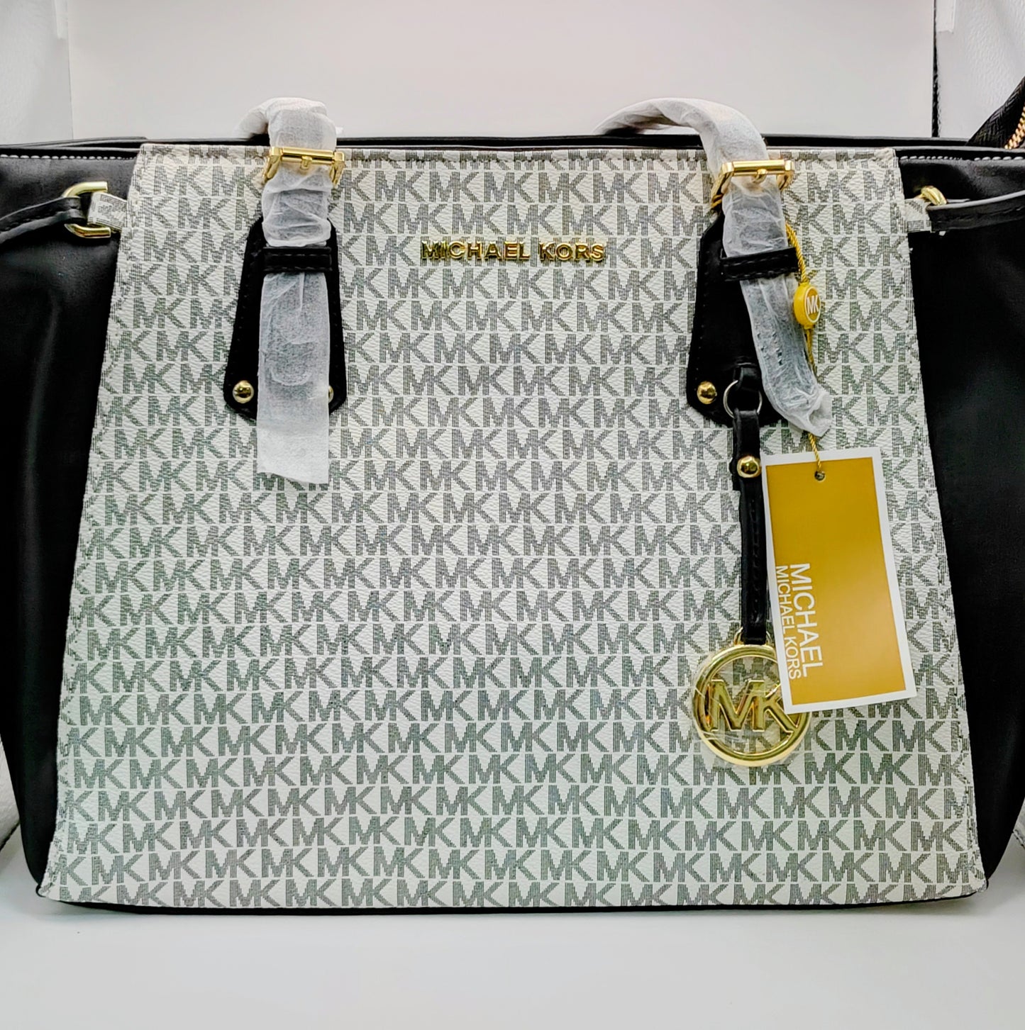 MK MONOGRAM BLACK & WHITE 🐼🖤