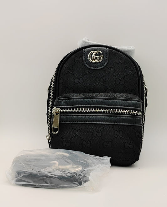 MINI MOCHILA GUCCI😎🖤